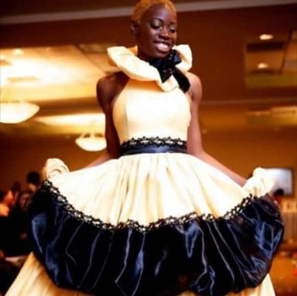 Victorian inspired yel/ blk satin  couture gown - Picture 2 of 8